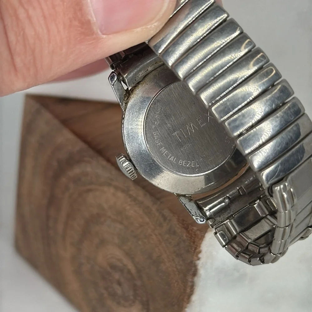 Vintage Timex Silver Watch with Cream Dial lot W4